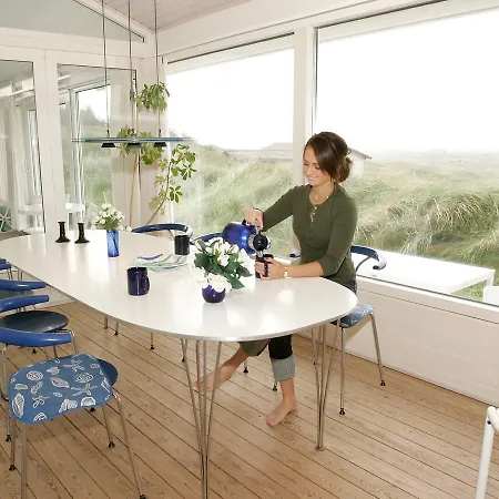 Four Bedroom Holiday In 3 בית נופש