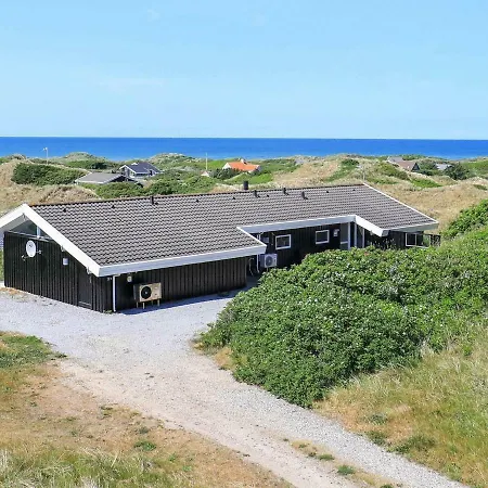 בית נופש Four Bedroom Holiday In 3 Saltum